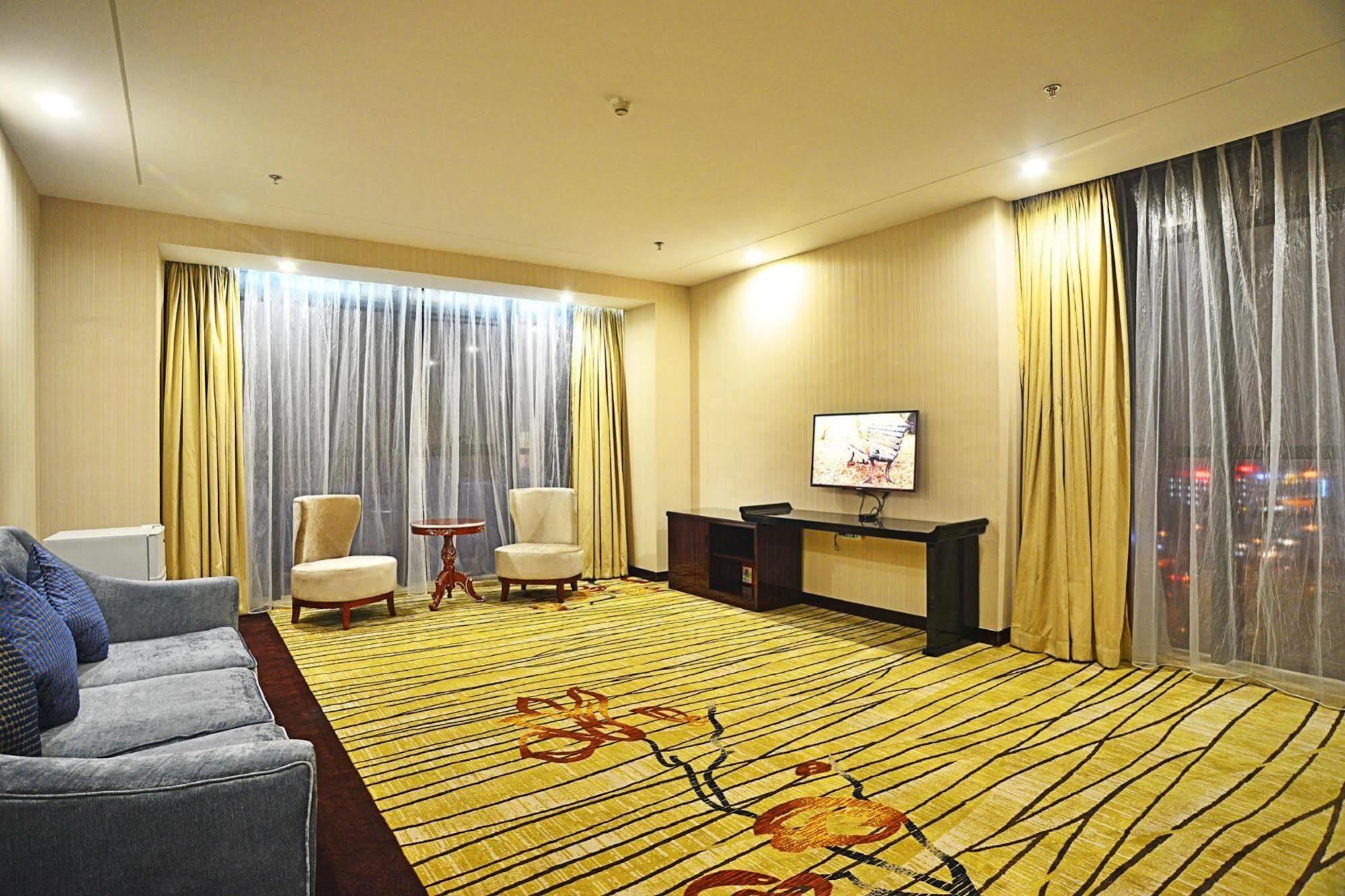 Liang Fan Holiday Inn Γκουανγκζού Εξωτερικό φωτογραφία